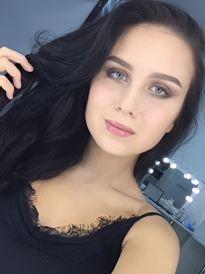 Дина привлекальеная девушка из Перевоз цена от 10000 руб