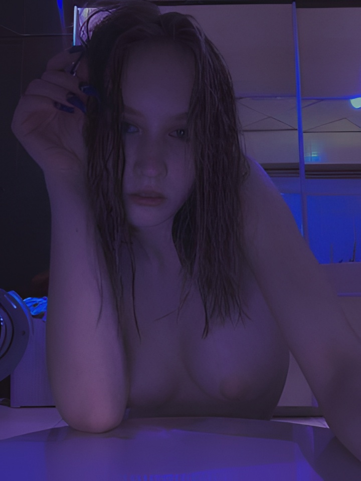 Индивидуалка Мира, доступна для личного знакомства от 10000 руб