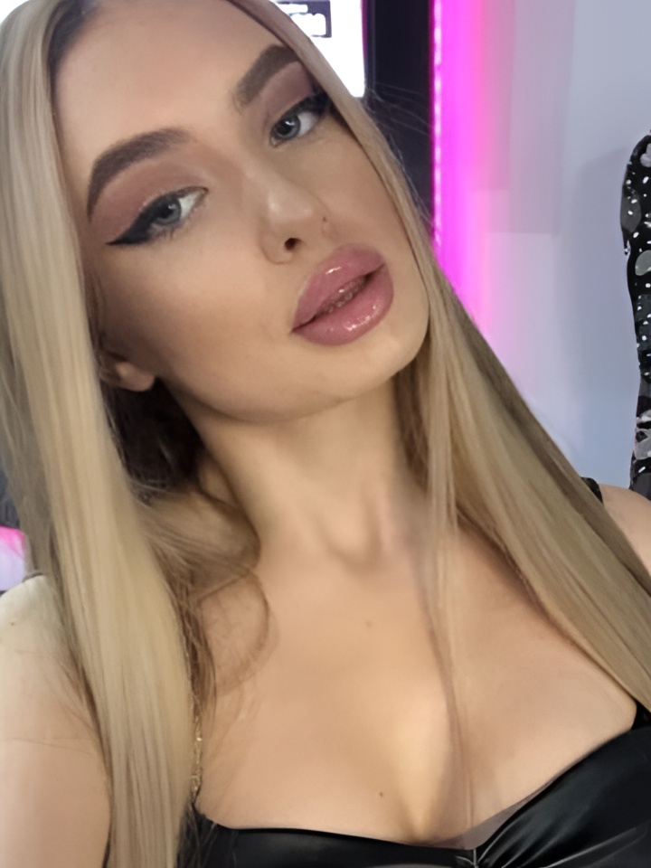 Рената привлекальеная девушка из Перевоз цена от 4000 руб