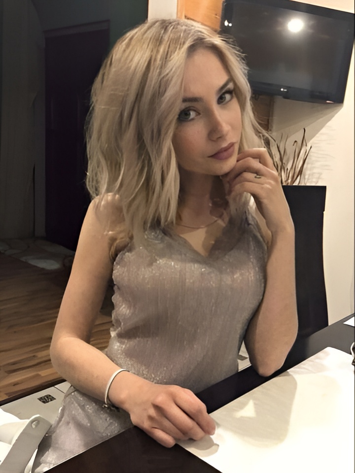 Ульяна привлекальеная девушка из Перевоз цена от 2000 руб