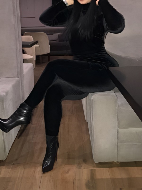 Ева привлекательная девушка из Перевоз цена от 2000 руб