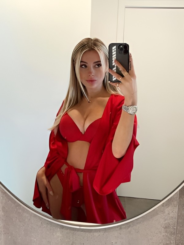 Галина привлекательная девушка из Перевоз цена от 2000 руб