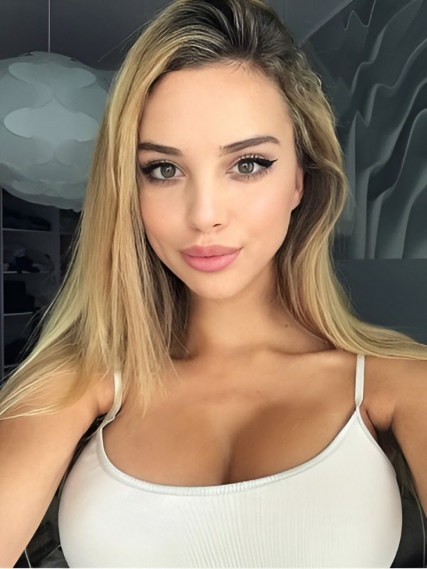 Майя привлекательная девушка из Перевоз цена от 10000 руб