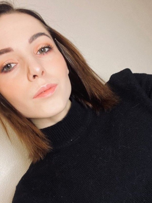 Инна привлекательная девушка из Перевоз цена от 3500 руб